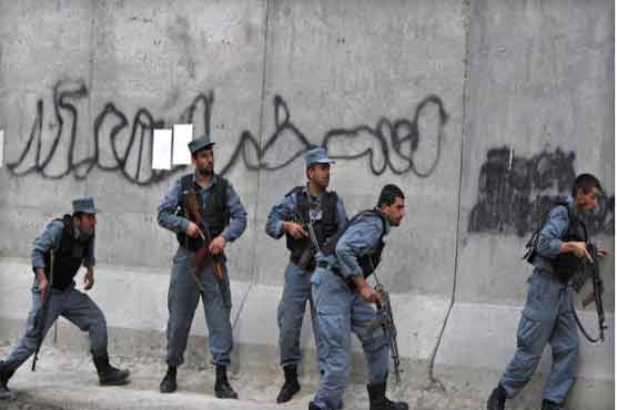Taliban launch attack in downtown Kabul