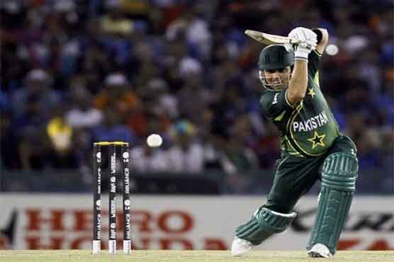 Akmal inspires Pakistan 2-wicket win against Ireland 