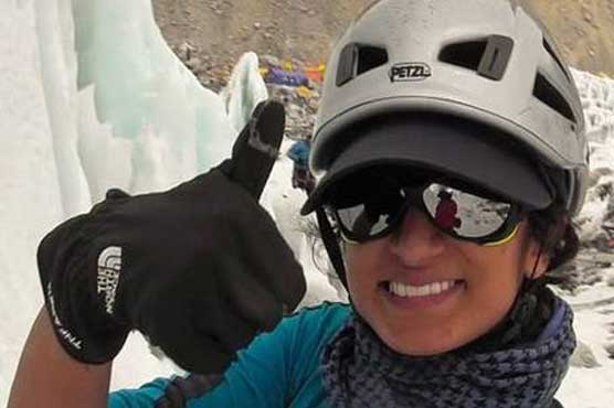 First Saudi woman conquers Mount Everest