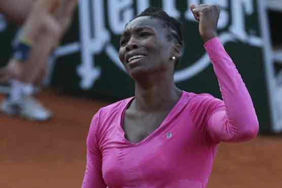 Venus Williams exits in 1st round of French Open 