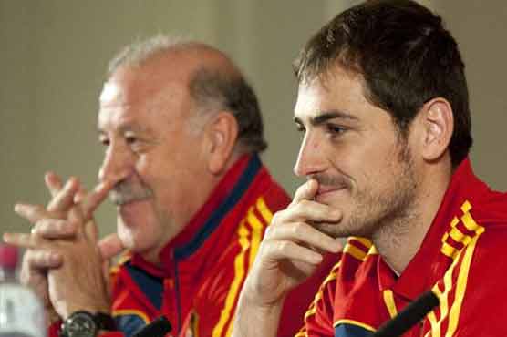 Casillas, Torres included in Spain squad