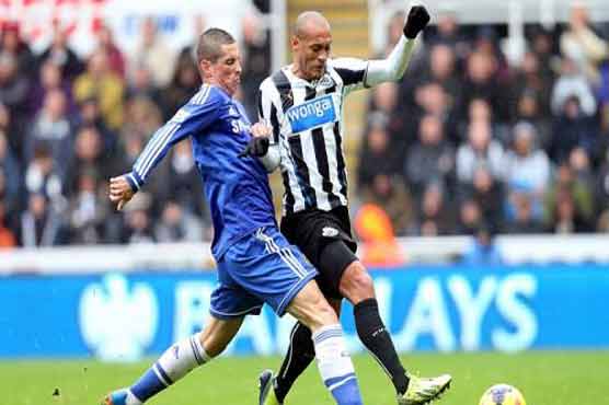 Chelsea prevented from taking over at top of PL table