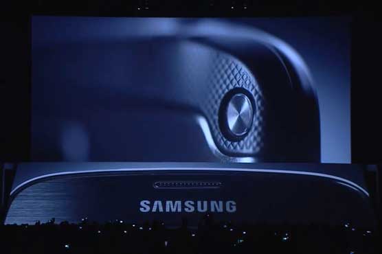 Samsung promises to boost dividend