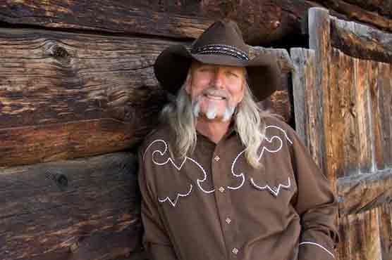 Songwriter Dean Dillon honored as BMI Icon 