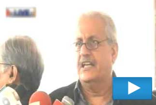 Opposition parties hold Senate session outside Parliament