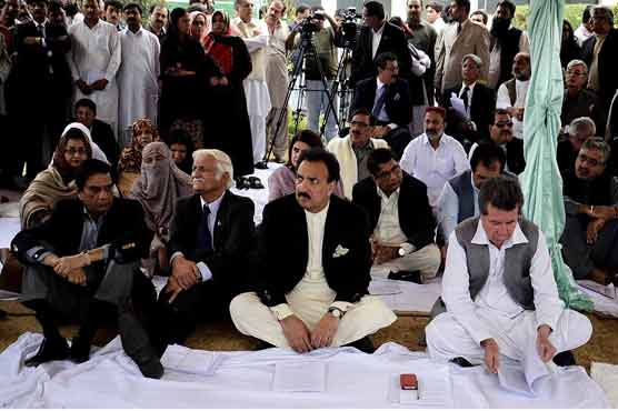 Opposition continues to boycott senate session 