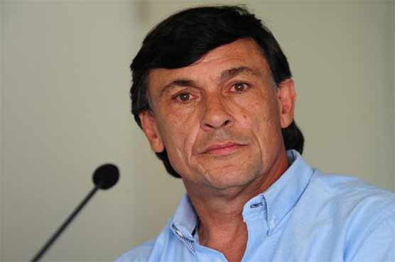 England makes 4 changes for Argentina