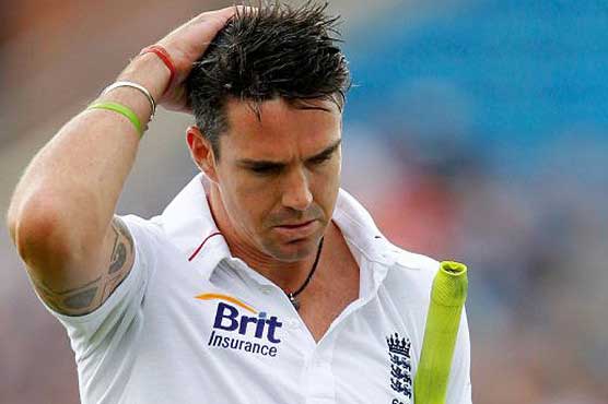 Kevin Pietersen knee trouble flares ahead of Ashes