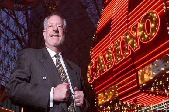 Former Vegas mayor blames Bourdain spat on booze