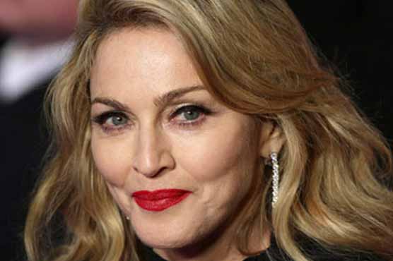 Madonna calls for release of Greenpeace activists