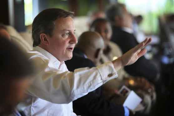 Cameron puts Sri Lanka on notice over crime war
