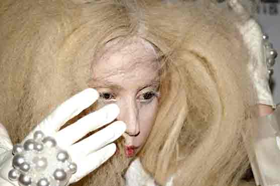 Lady Gaga tops British album chart with 