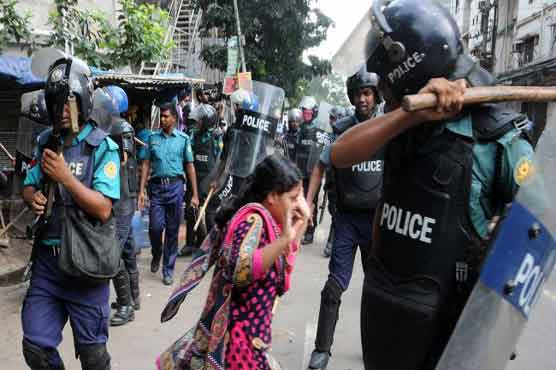 Bangladesh police clash with garment workers