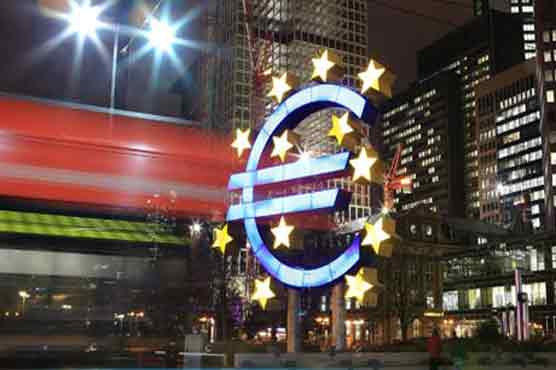 EU trade chief urges tougher line with China