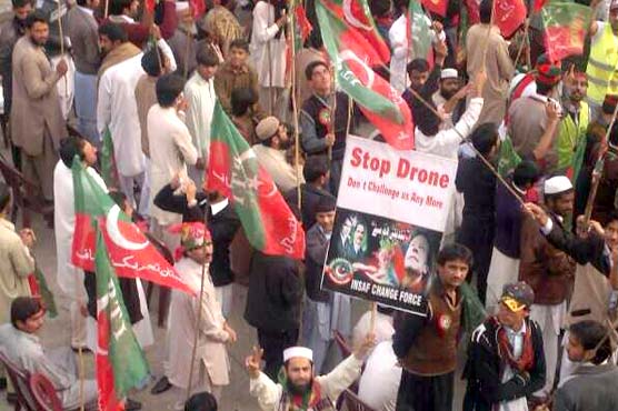 Blocking Nato supplies: PTI chief Imran Khan to address rally shortly