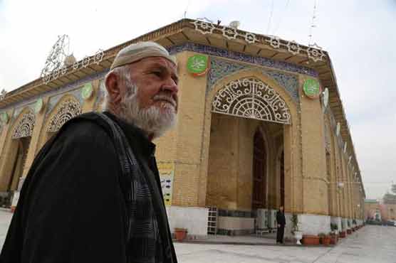 Sunnis to close mosques in Baghdad to protest attacks