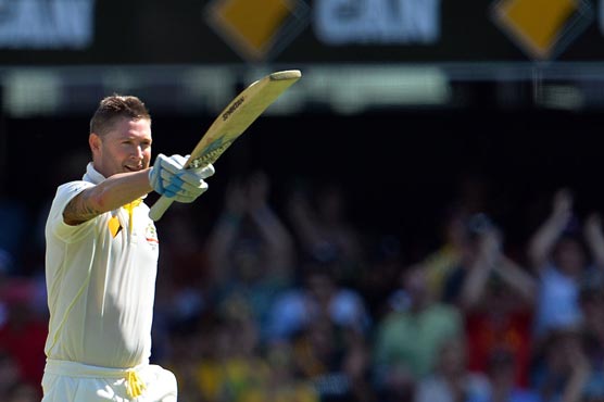 Clarke sees no animosity after arm break sledge