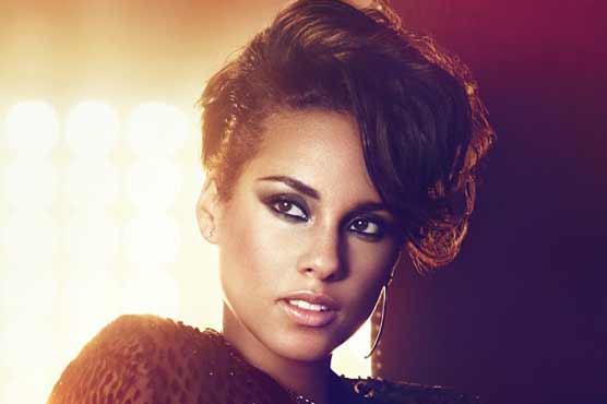 Alicia Keys visits typhoon refugees in Philippines