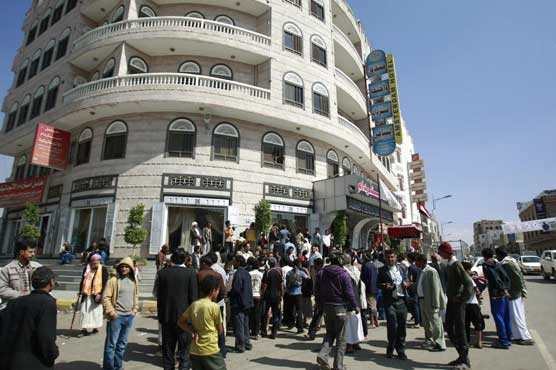 Gunmen kill foreign military expert in Yemen