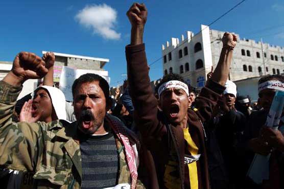 Yemen court frees Saudi who eloped with boyfriend