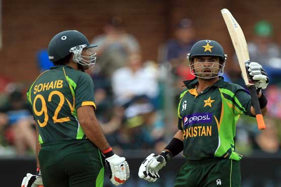 Pakistan set 263-run target for South Africa in second ODI