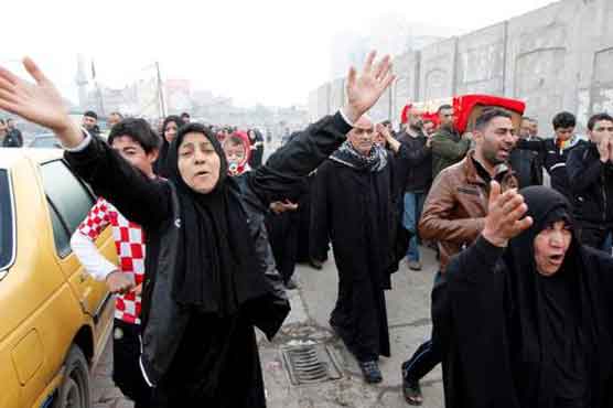 Attacks in Iraq kill 33; 13 corpses found