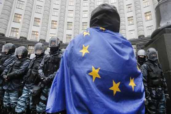 EU looking at Ukraine deal after summit