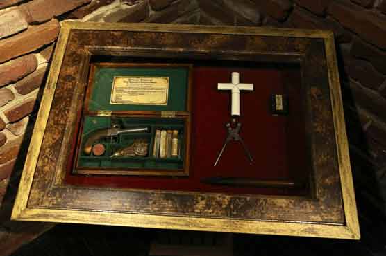 Vampire-killing kit is part of Black Friday madness 