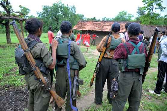 Maoist rebels kill 3 guards on train: India police