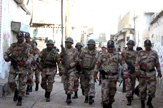 Rangers arrest 29 suspected criminals in Karachi