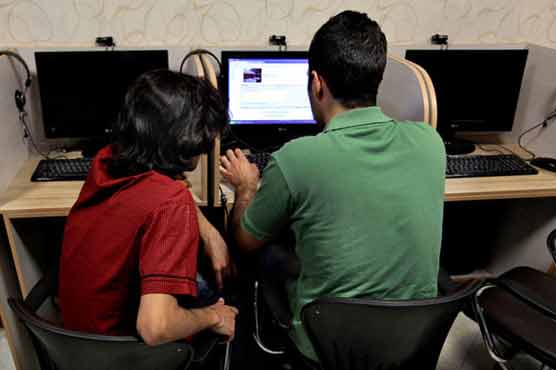  KP orders police to collect data of internet cafes 