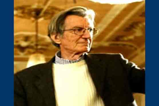 Italian film director commits suicide