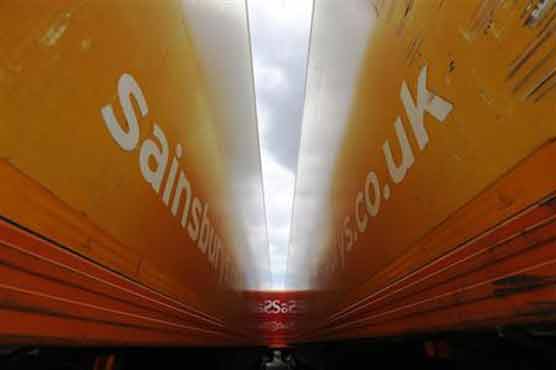 British consumers likely to spend less next year 