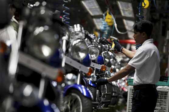 India's industrial output slows once again