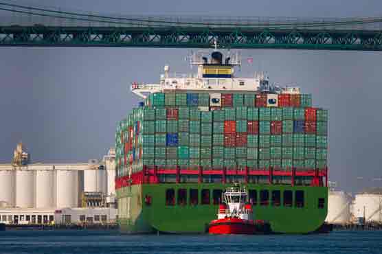 China reports unexpected drop in September exports 