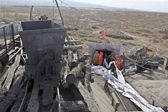 China vows to close 2,000 mines by 2015