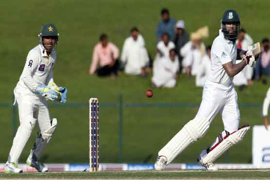 Pakistan restricts South Africa to 245-8