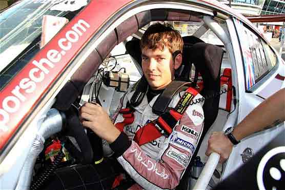 British racer Edwards killed in training crash