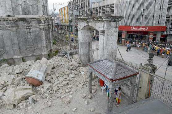 Search for Philippine quake survivors as death toll hits 107