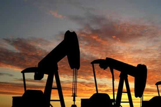 Oil rises above $102 on US Senate debt deal