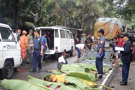 20 killed, 44 injured in Philippine road accident