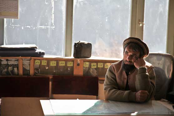 Despite billions in aid, Afghans can't find work