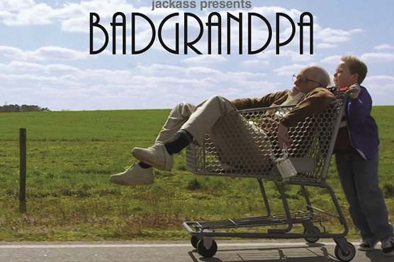 'Bad Grandpa' sinks 'Gravity' to top box office