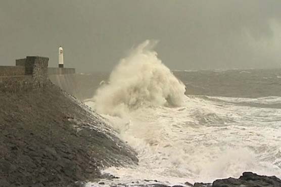 Britain braces for worst storm in a decade