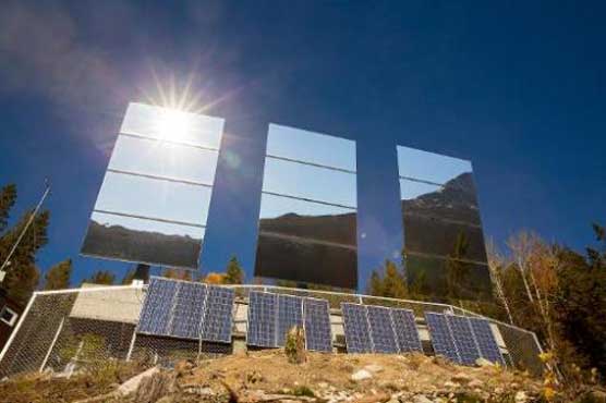 Joint mirrors to bring Sunlight to valley