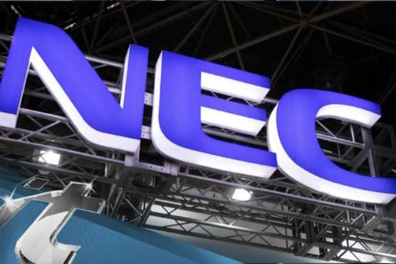 NEC falls into red, hit by smartphone exit 