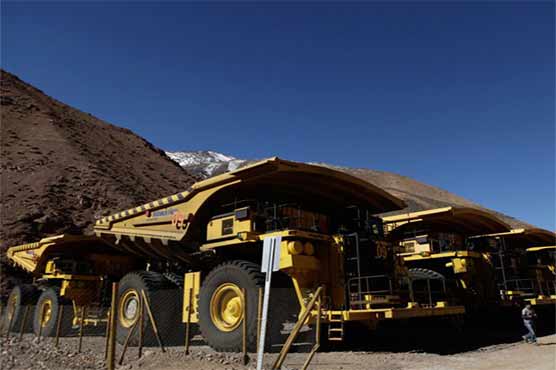 Barrick suspends construction of Pascau-Lama mine