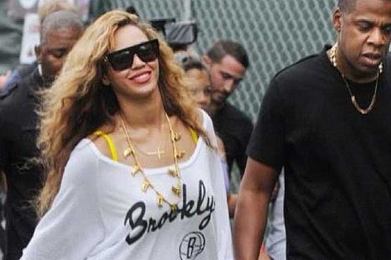 Beyonce closes first day of Jay-Z's Philly fest 
