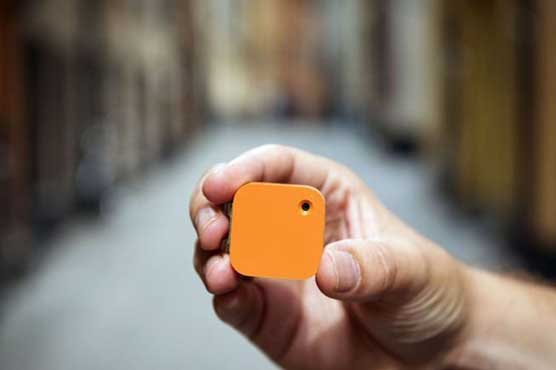 'Lifelogging' camera shrugs off privacy to seize the moment