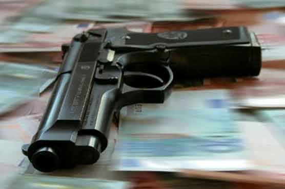 Karachi: Goods transporters protest against extortion